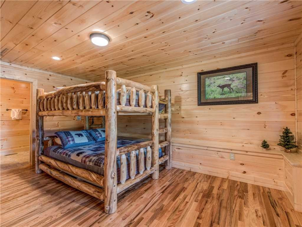 11 Nice asheville Hardwood Flooring Company 2024 free download asheville hardwood flooring company of smoky mountain dream cabin in gatlinburg w 5 br sleeps12 for photo of a gatlinburg cabin named smoky mountain dream this is the twenty sixth