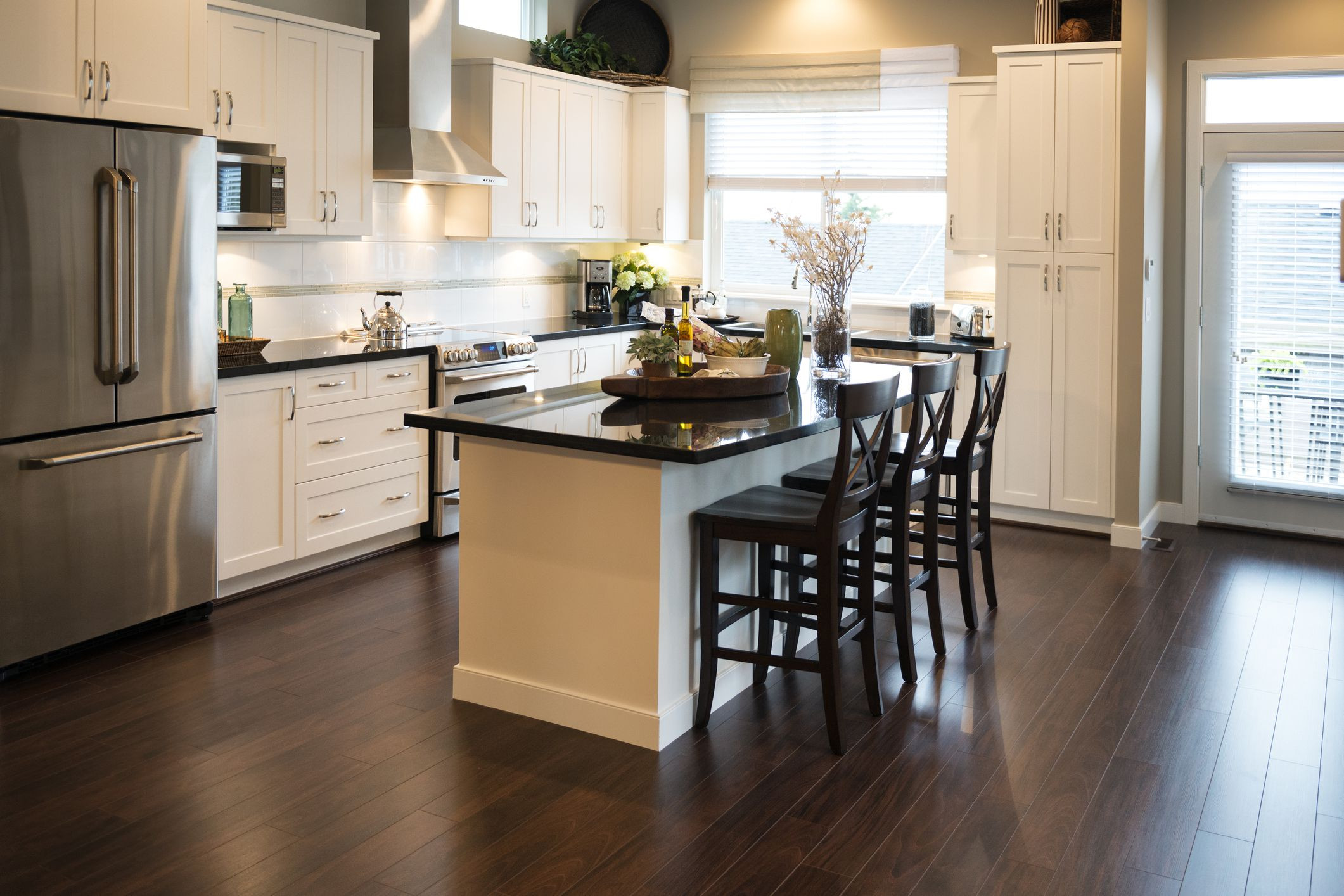 20 Stunning Blue Bell Hardwood Flooring 2024 free download blue bell hardwood flooring of 4 good and inexpensive kitchen flooring options inside gettyimages 174825433 5a85a8110e23d90037fa093b