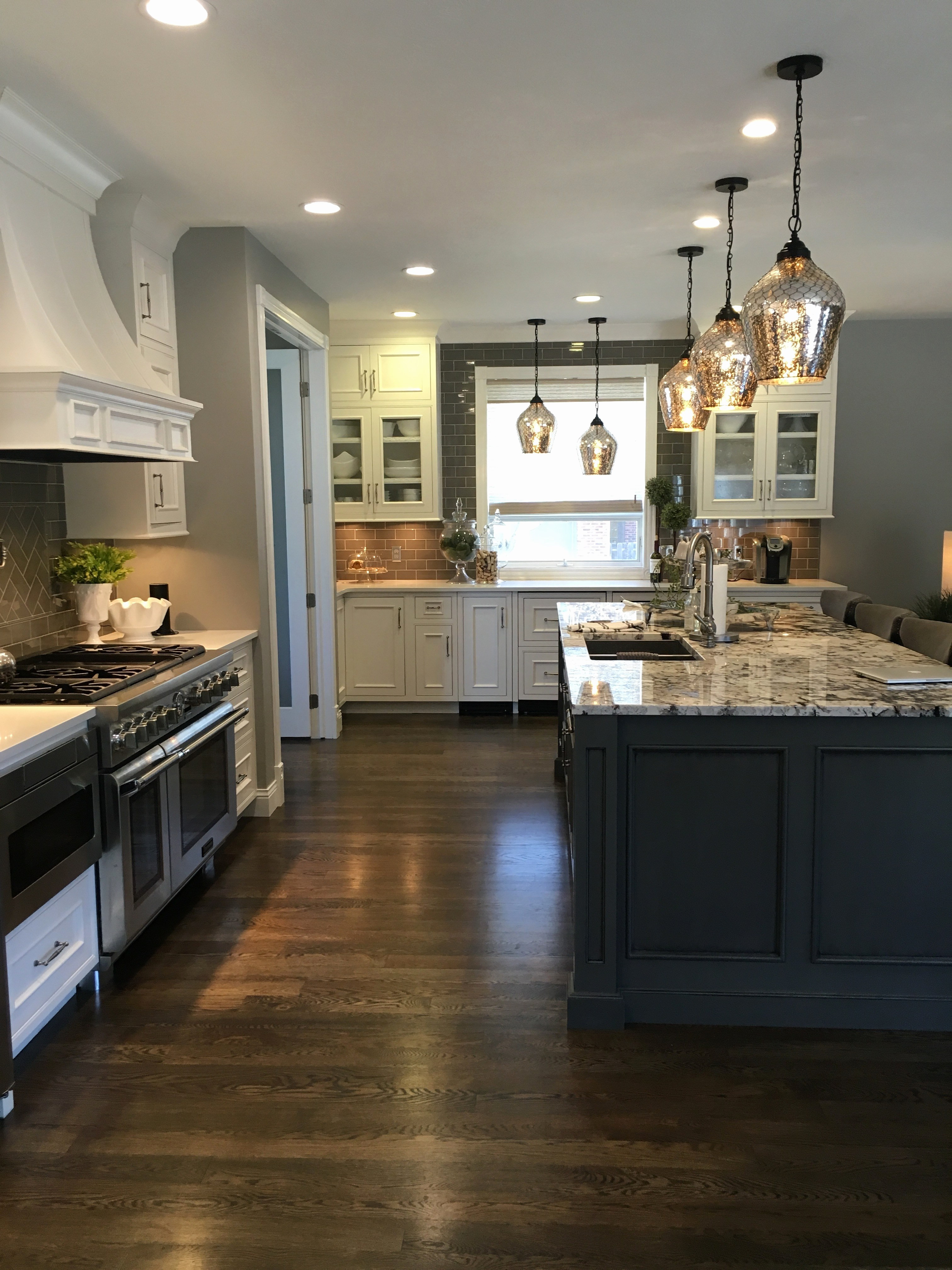 25 Stylish Dark Hardwood Floors with White Cabinets 2024 free download dark hardwood floors with white cabinets of 25 inspirational kitchen with wood floors and white cabinets inside interesting kitchen designs white cabinets dark island decoration inspiration