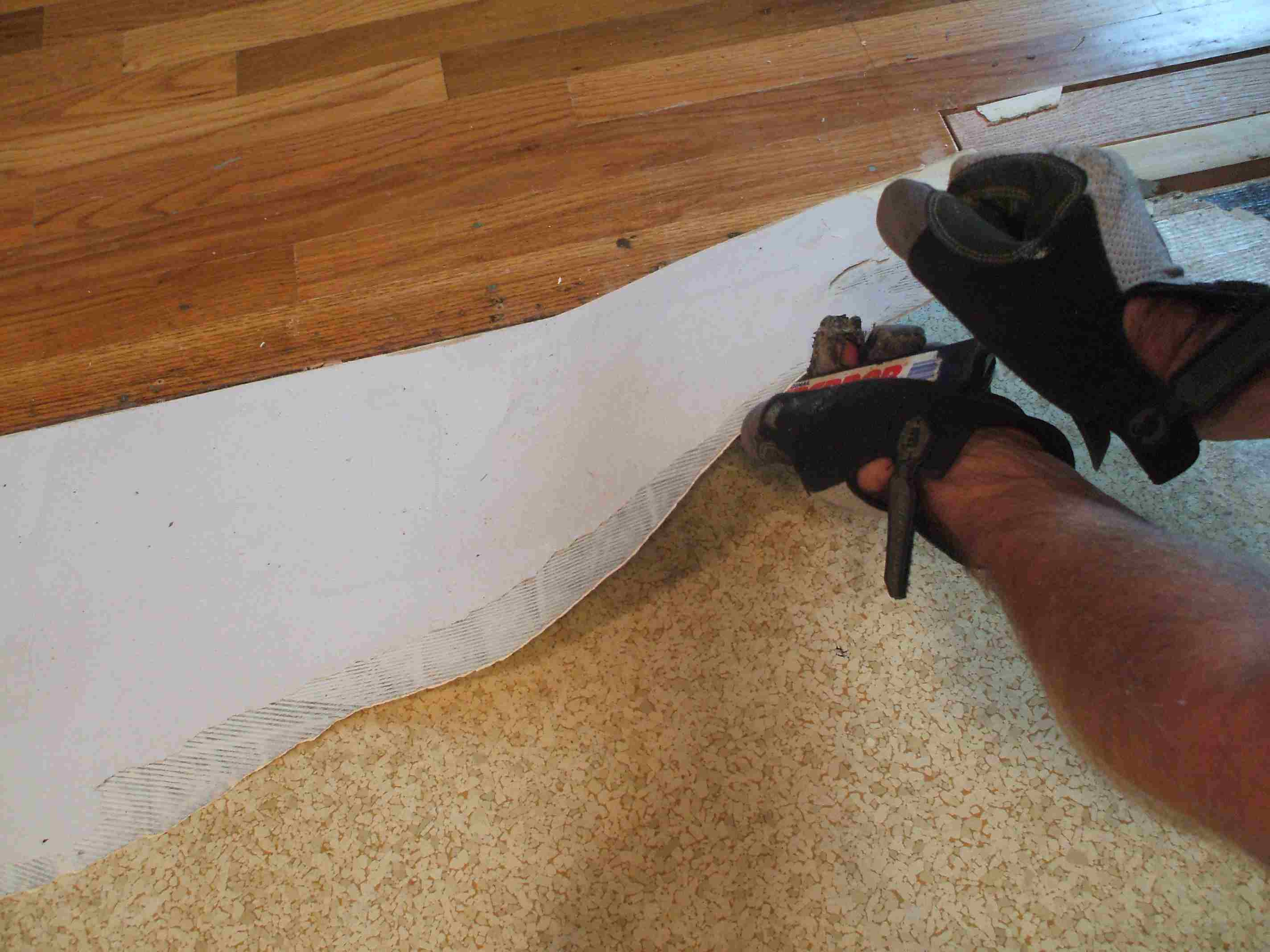 11 Trendy Gluing solid Hardwood Floors to Concrete 2024 free download gluing solid hardwood floors to concrete of how to remove vinyl flooring with less effort and mess for remove vinyl use prybar on easy glued areas 56a49e3e5f9b58b7d0d7ddce jpg