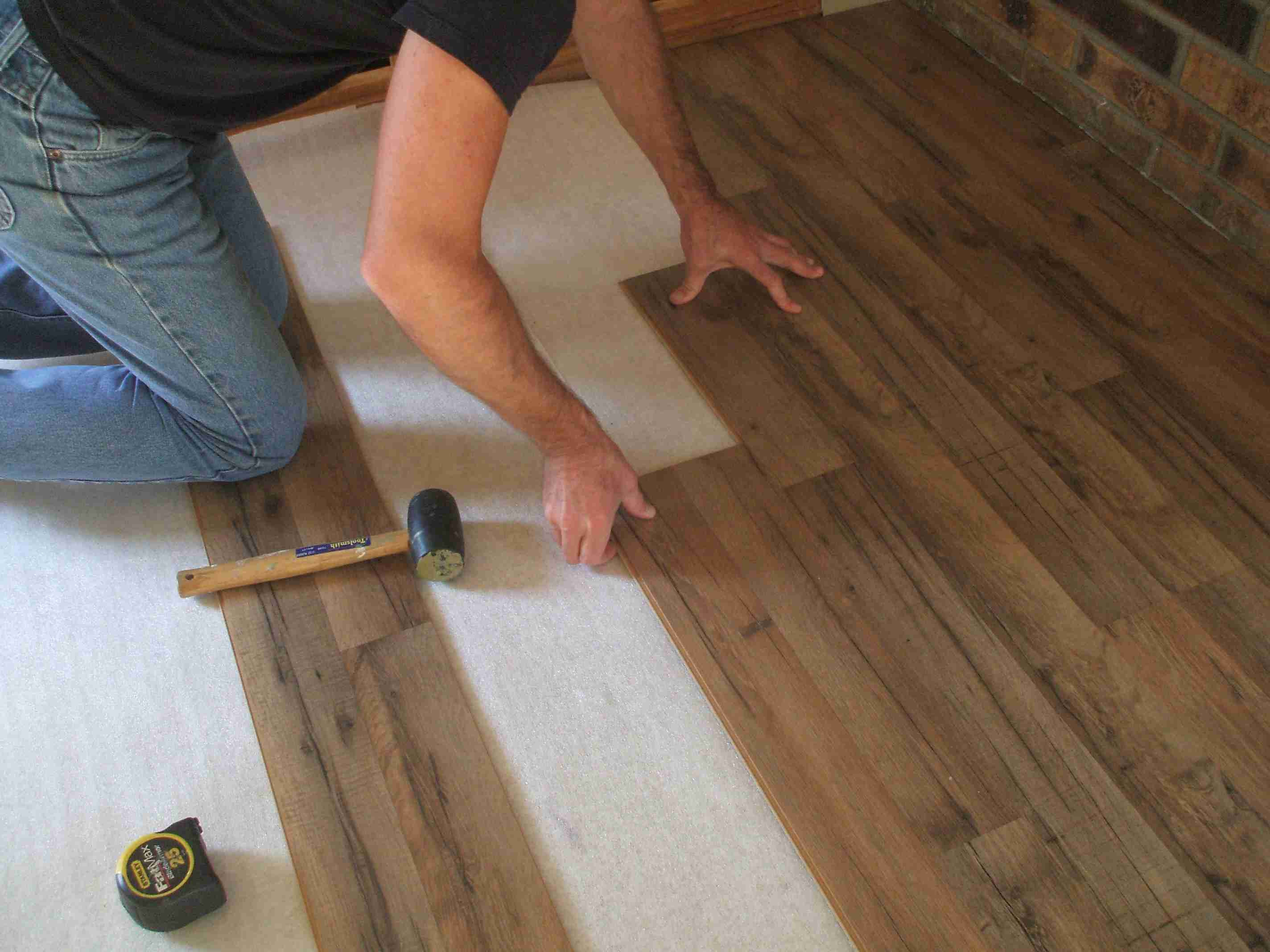 20 attractive Hardwood Floor Installation Calculator 2024 free download hardwood floor installation calculator of laminate flooring installation made easy within installing laminate stagger joints 56a49e453df78cf772834b1f jpg