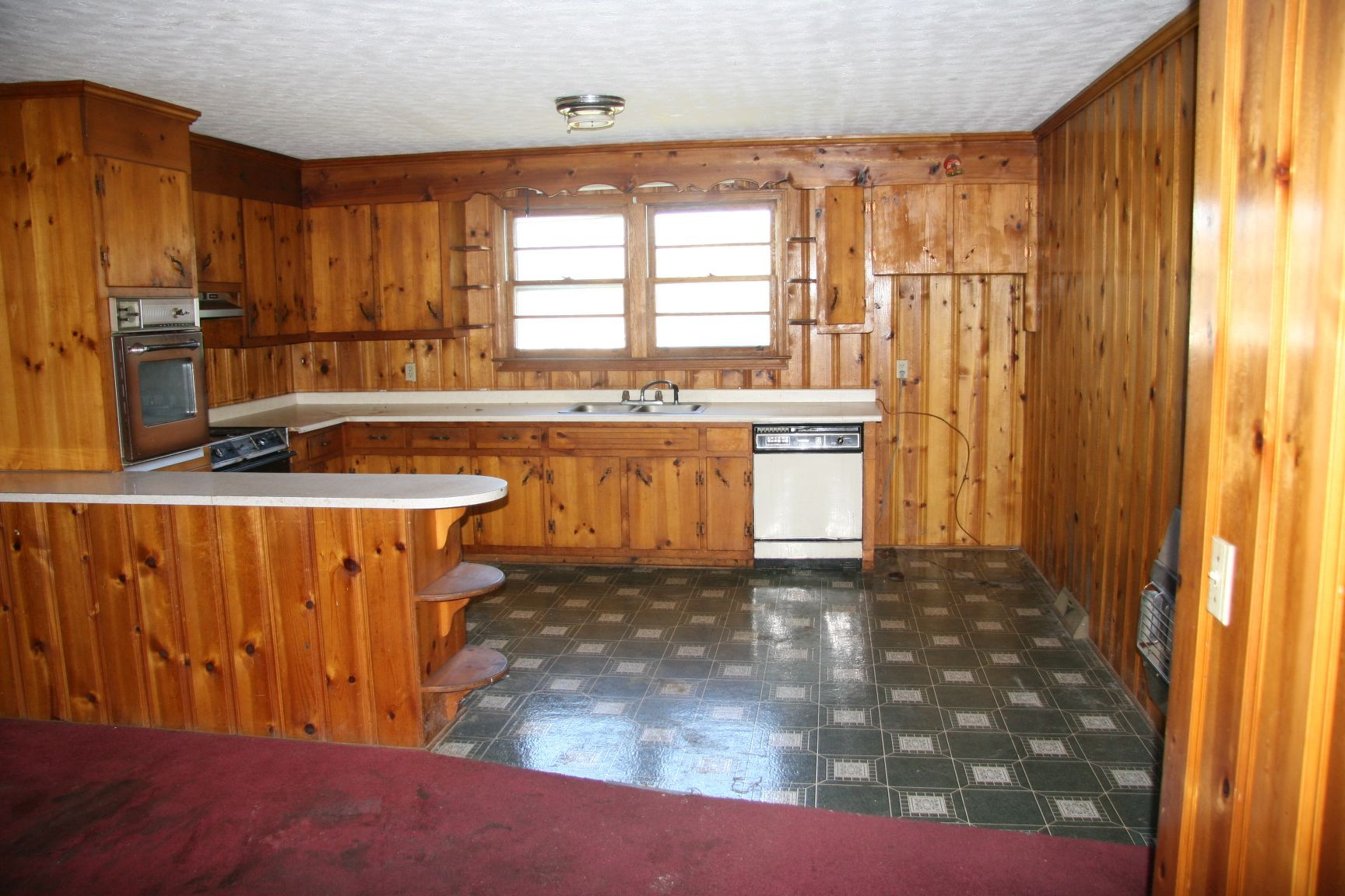 21 Popular Hardwood Flooring Greenville Nc 2024 free download hardwood flooring greenville nc of knotty pine kitchens auction brick ranch in north greenville pertaining to auction brick ranch in north greenville kitchen