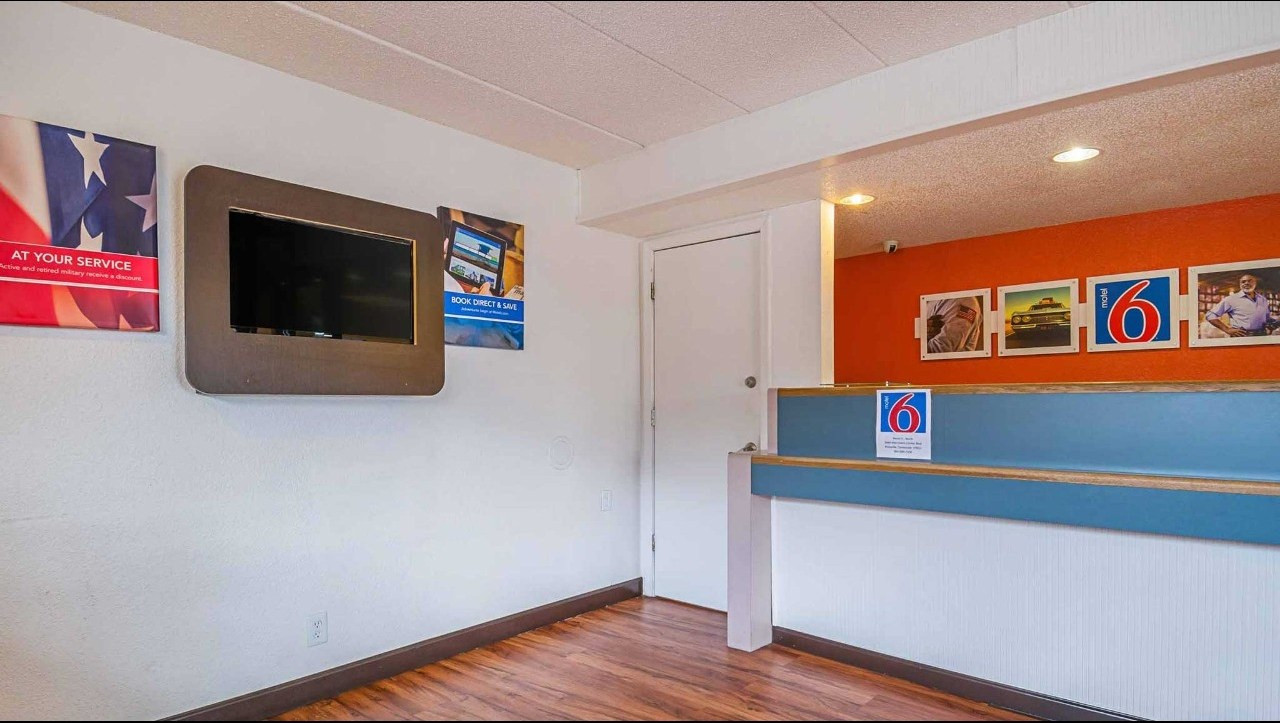 16 Nice Knox Hardwood Flooring Co Knoxville Tn 2024 free download knox hardwood flooring co knoxville tn of motel 6 knoxville north hotel in knoxville tn 42 motel6 com with regard to motel6 knoxville north lobby image