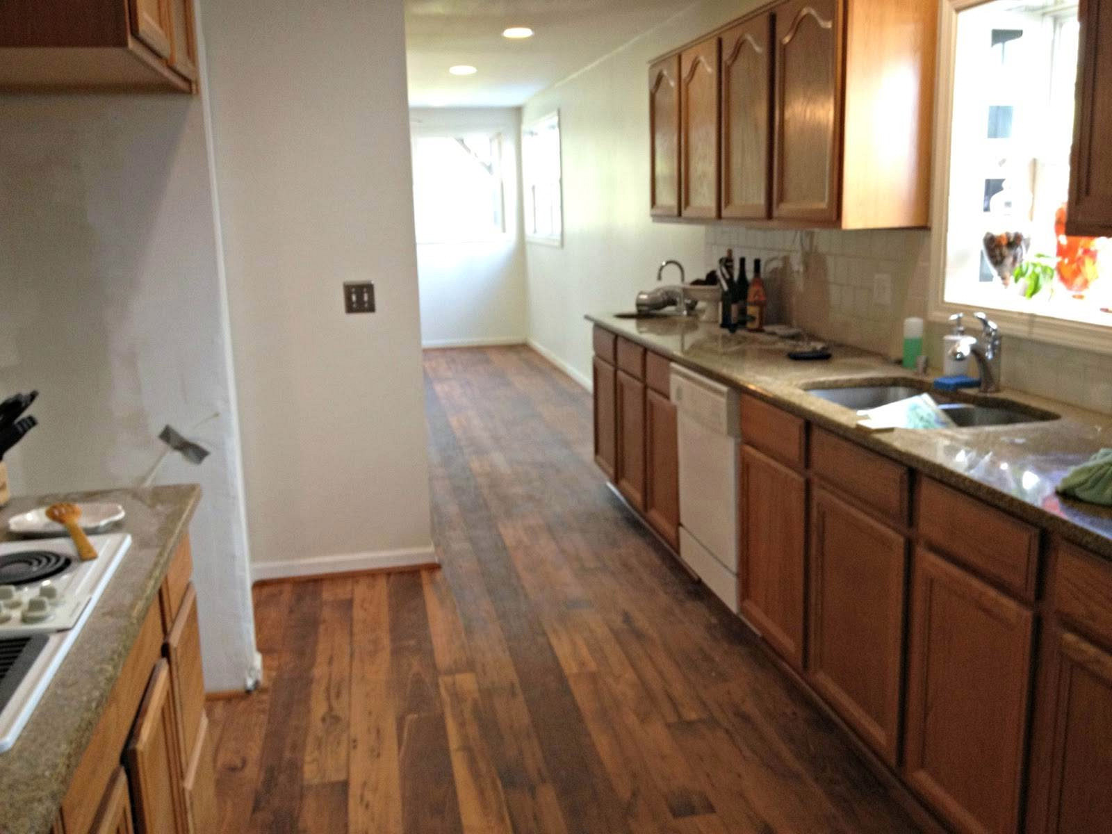 12 Recommended Light Hardwood Floors with Dark Cabinets 2024 free download light hardwood floors with dark cabinets of impressive what color flooring go with dark kitchen cabinets on what regarding impressive what color flooring go with dark kitchen cabinets on wha